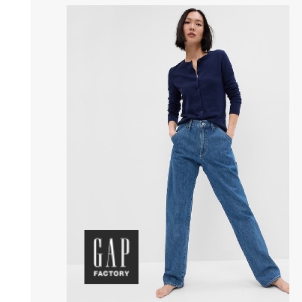 GAP Women's Blue Crew Neck Cardigan